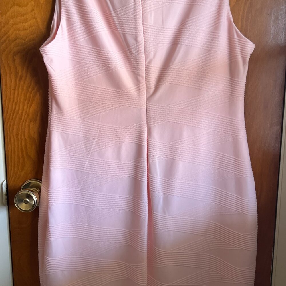 🏷️ Tommy Hilfiger Pastel Pink Dress - Size 12 - Picture 3 of 4